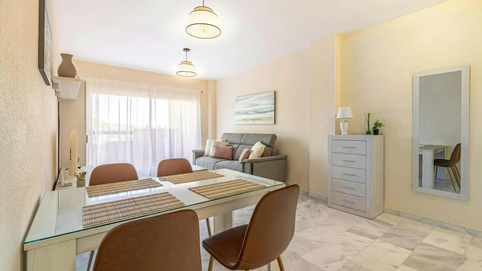 Piso De Ensueno En La Reserva De Marbella Apartment